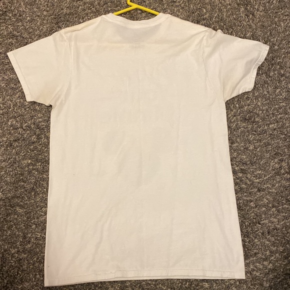 Disney shirt - Picture 2 of 3